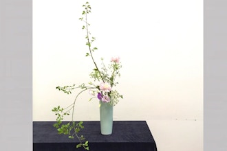 Dynamic Energy & Japanese Floral Design: Nageire Ikebana